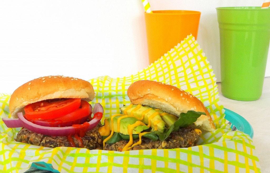Mushroom Veggie Burger - Vegan - theglowingfridge.com