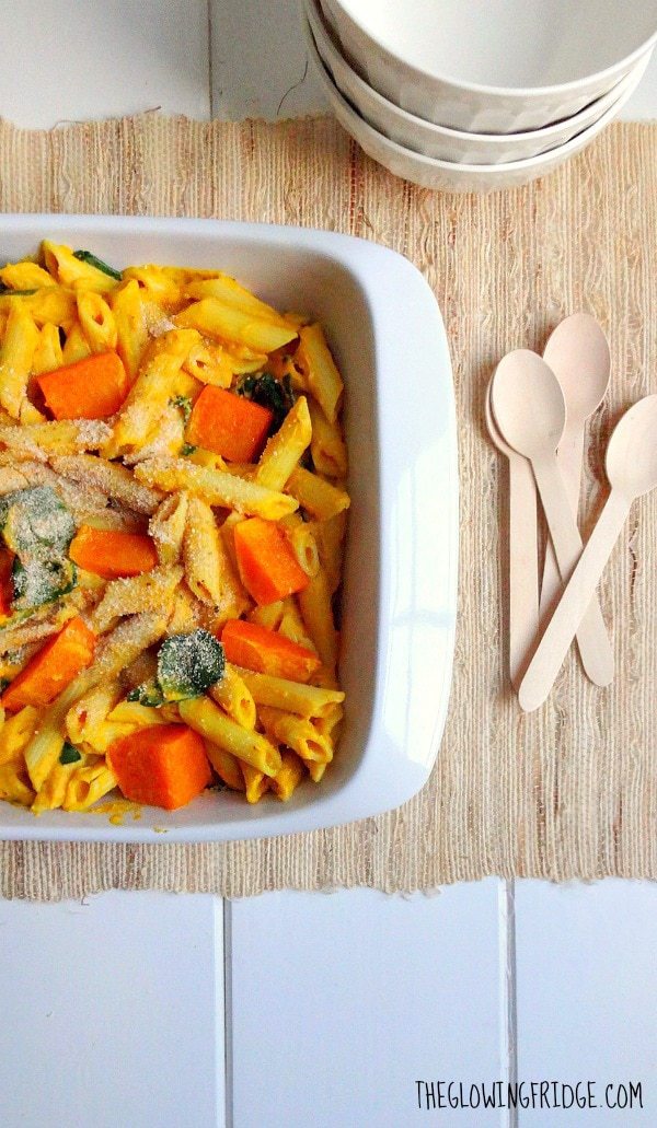 Creamy Vegan Butternut Squash Mac and Cheese - A healthy and cheesy recipe that anyone will devour! Comforting, simple, and guilt-free! From The Glowing Fridge