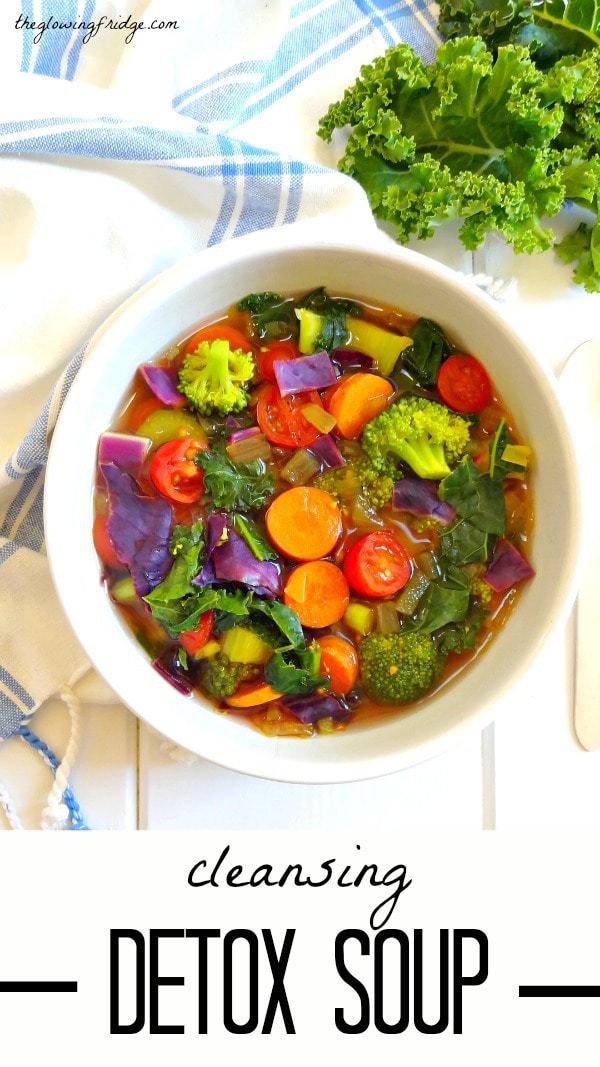 Cleansing Detox Soup || Immune-boosting, wholesome, vegan, oil free, and gluten free warming soup. Perfect for fighting off colds and flu while cleansing with natural, delicious immunity boosting whole foods.
