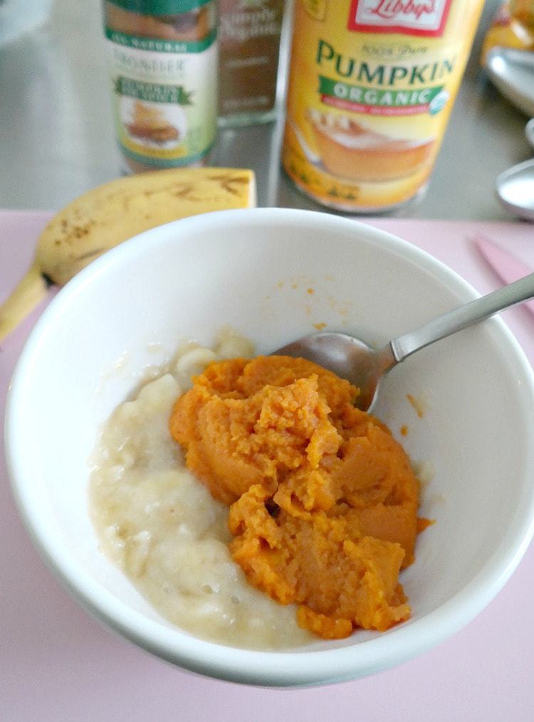 Healthy vegan 'Pumpkin Pie Oatmeal'. Warming, comforting and lusciously creamy, this bowl of pumpkin goodness will get you feeling good and keep you full until lunch. From The Glowing Fridge.