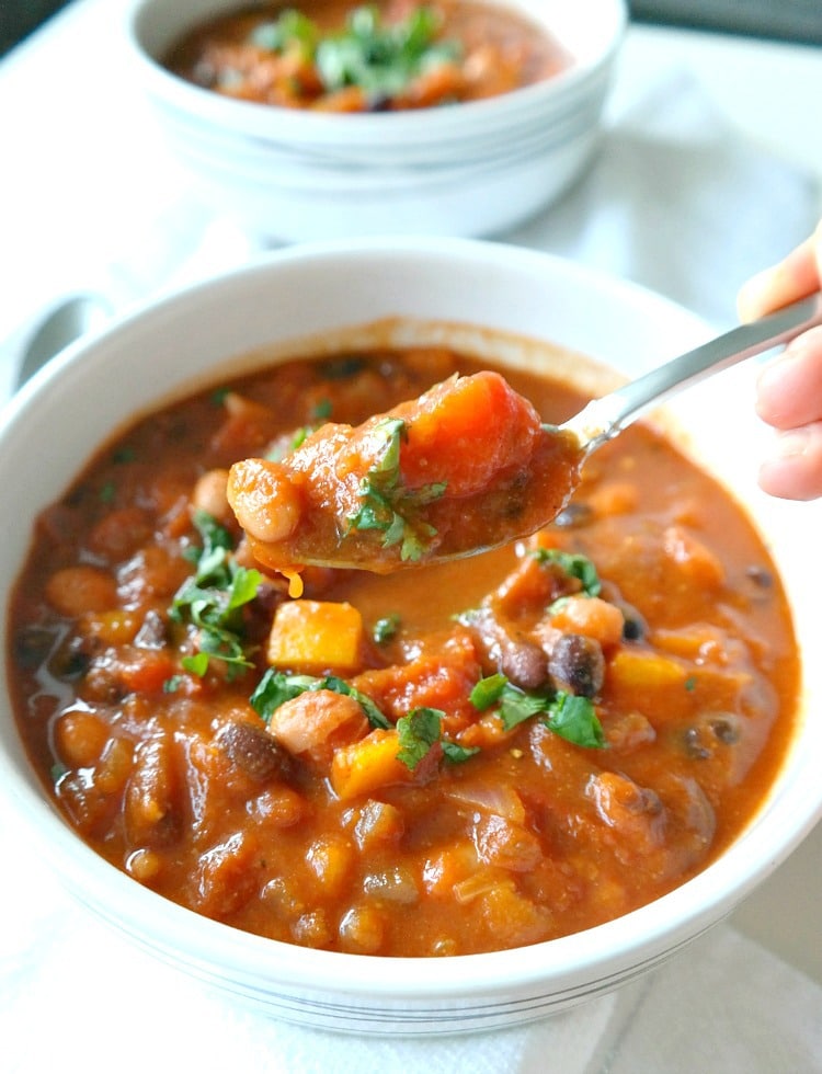 Healthy Pumpkin Chili - vegan and gluten free - hearty, creamy, rich and ready in 35 minutes! This savory pumpkin chili is warming, nourishing and festively healthy. From The Glowing Fridge.