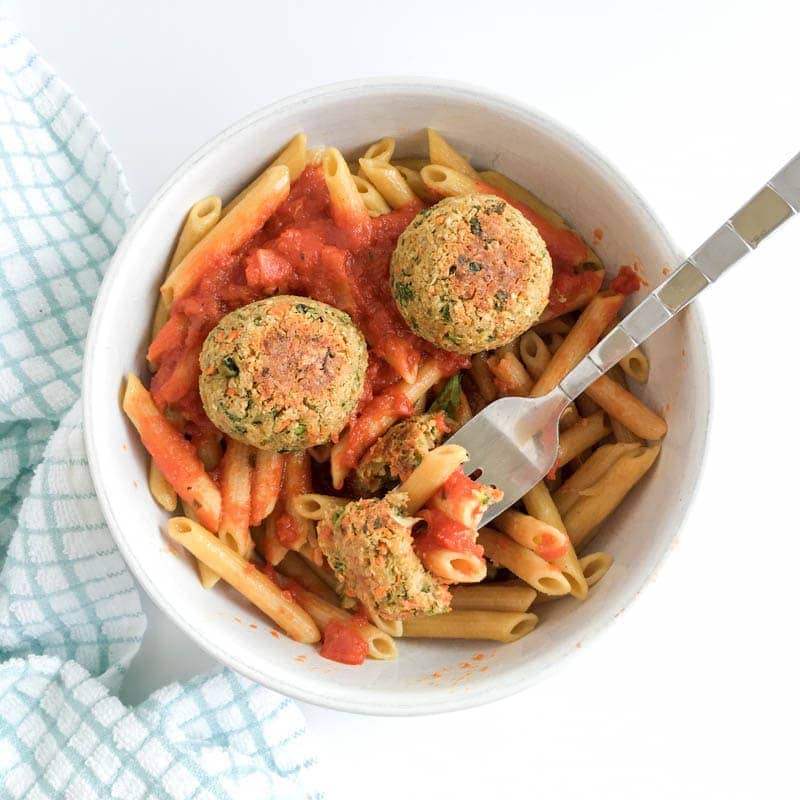 Veggie Chickpea "Meatballs". Vegan, Gluten Free option. Simple, packed full of flavor and healthy veggies and so comforting! #vegan #meatballs #veggie